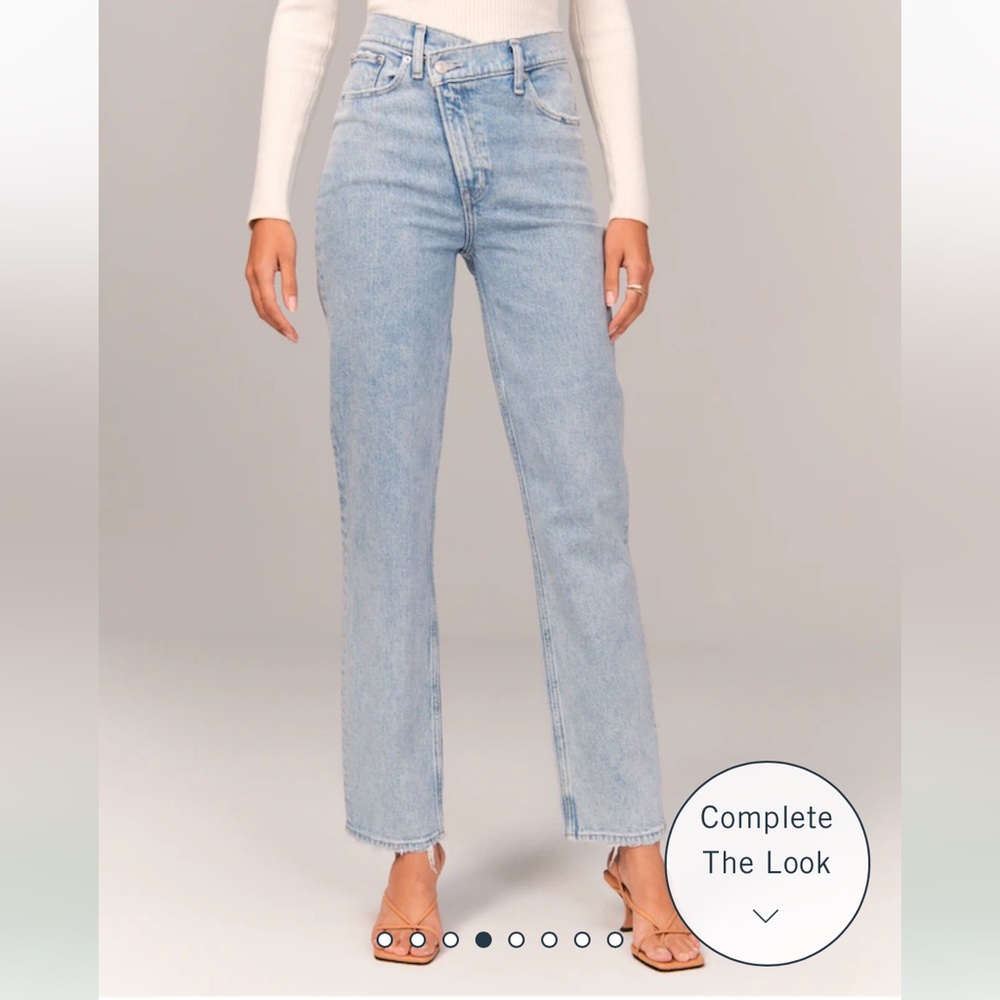 Abercrombie & Fitch ‘90s Straight Ultra High Rise Jean